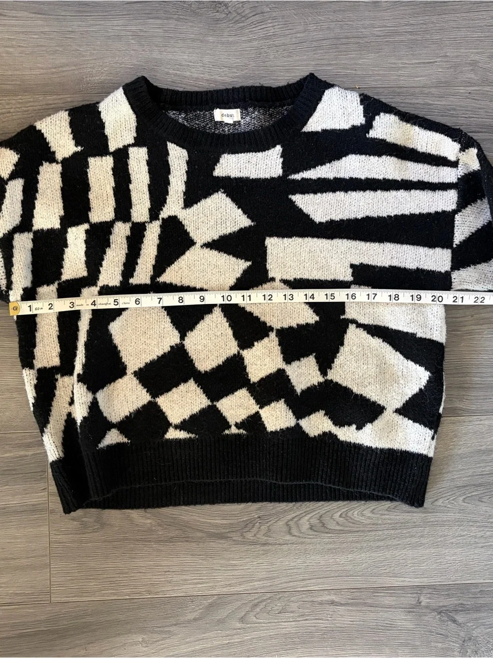 Debut Black & Cream Geometric Crewneck Sweater - Picture 5 of 6